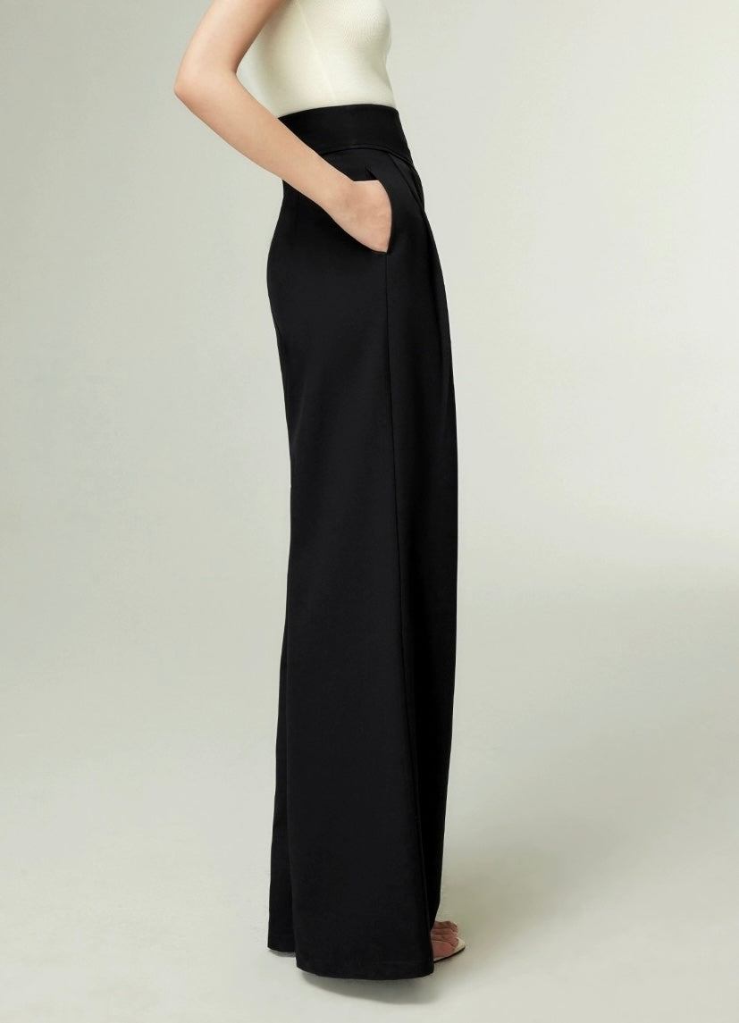 Wide Leg Pleat Fold Trousers in Black