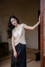 Load image into Gallery viewer, Tencel Blend Cheongsam Top in Cream
