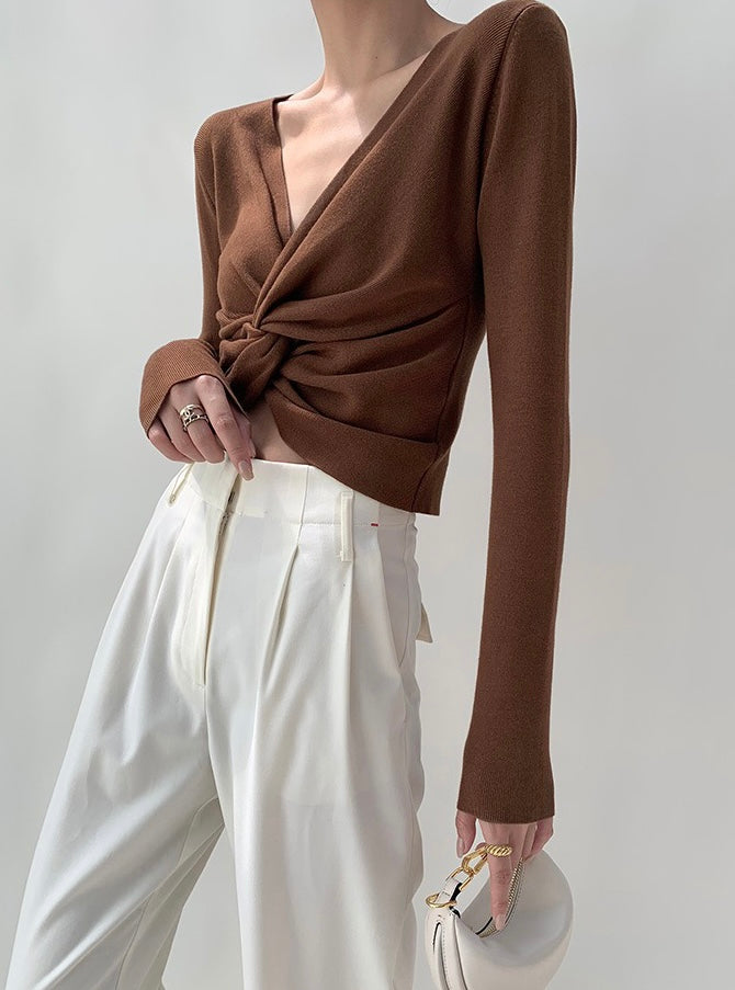 Long Sleeve Twist Knit Top in Brown
