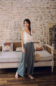 Printed Slit Tie Trousers in Green