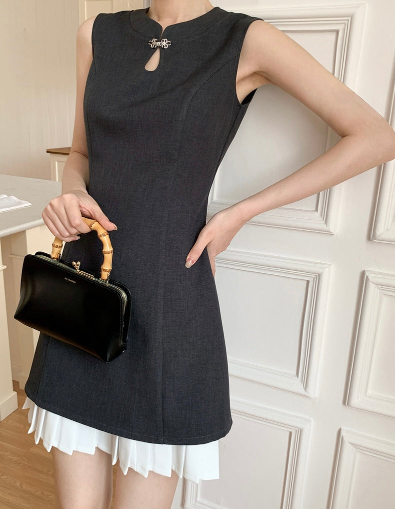 Pleat Hem Cheongsam Dress in Grey