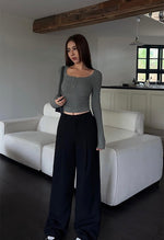 Load image into Gallery viewer, Cropped Button Long Sleeve Top in Grey
