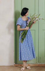 Load image into Gallery viewer, Off Shoulder Floral Blouson Dress in Blue
