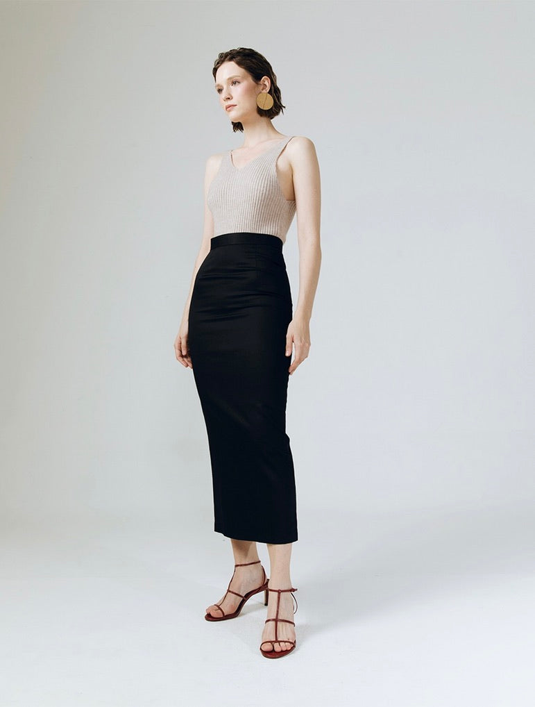 Sleek Maxi Skirt in Black