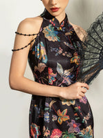 Load image into Gallery viewer, Floral Bead Slit Maxi Cheongsam in Black
