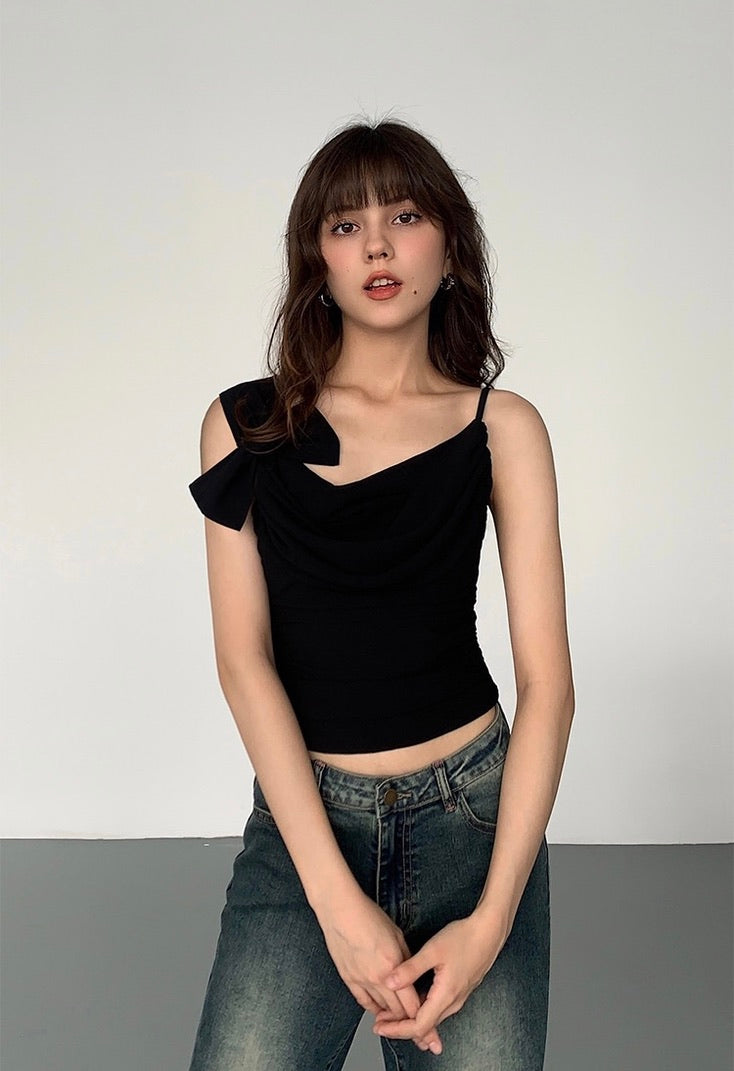 Asymmetric Bow Cropped Camisole in Black