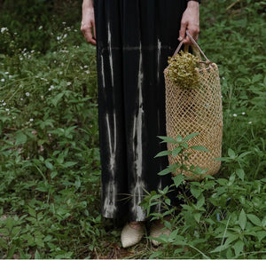 Streak Print Maxi Skirt in Black