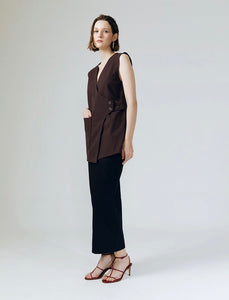 Helsey Tailored Vest in Brown