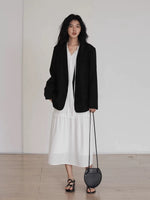 Load image into Gallery viewer, Classic Relaxed Blazer in Black
