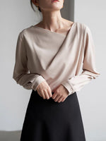 Load image into Gallery viewer, Drape Blouse in Champagne
