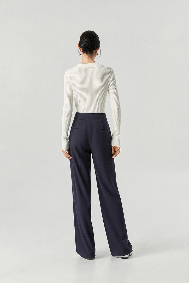 Curve Line Trousers in Navy