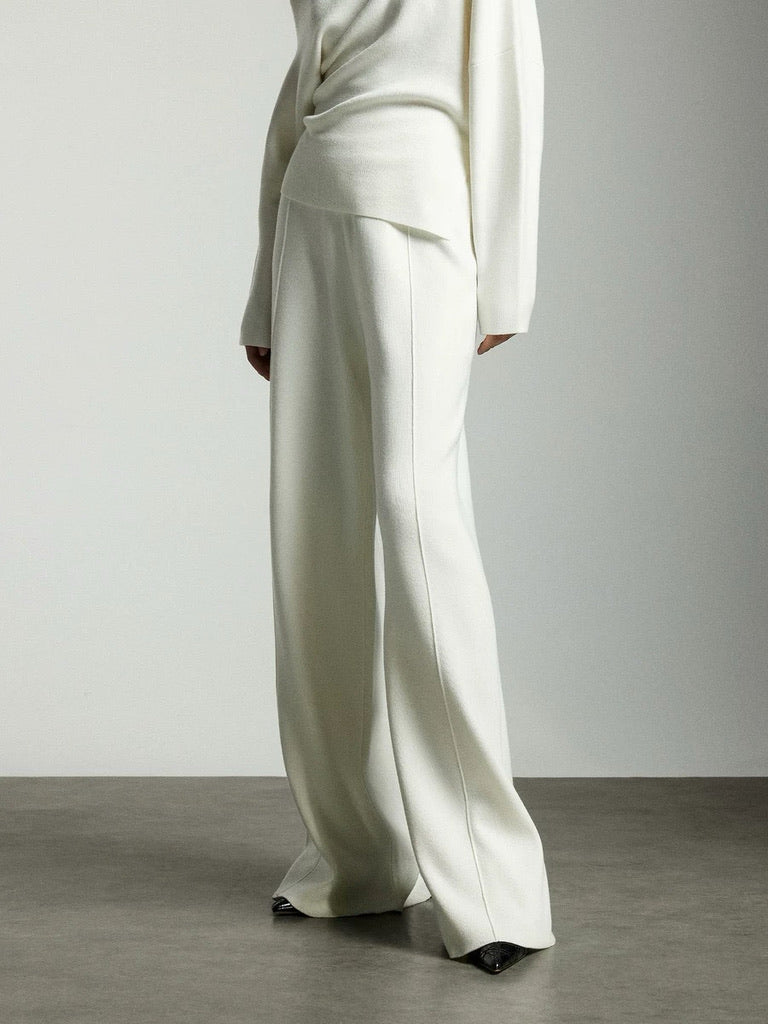 High Rise Relaxed Knit Pants in White