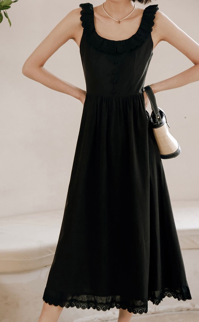 Scallop Lace Edge Sleeveless Dress in Black