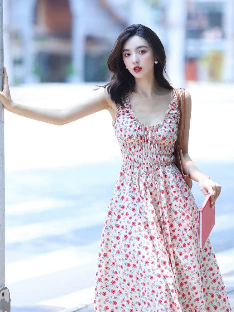 Gathered Sleeveless Floral Dress in White/Pink