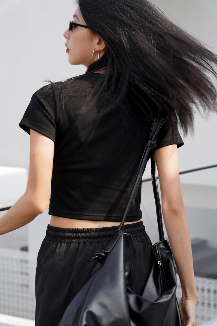 Classic Cropped Tee in Black
