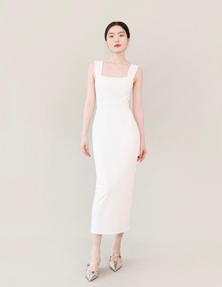 Stretch Sleeveless Shift Dress [4 Colours]