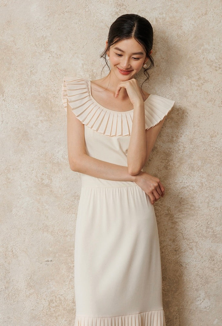 Tencel Blend Pleated Midi Dress in Cream