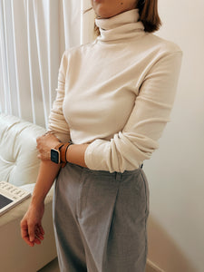 [Bundle] Korean Soft Turtleneck Top x2