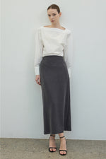 Load image into Gallery viewer, Korean Tencel Blend Lebe Skirt [2 Colours]
