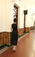 Load image into Gallery viewer, [Ready to Ship] Korean Water-Repellant 2-Way Dress in Black
