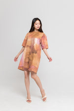 Load image into Gallery viewer, Maris Shift Dress in Mauve
