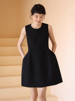 Load image into Gallery viewer, Sleeveless Boxy Flare Pocket Dress in Black
