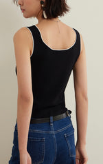Load image into Gallery viewer, Contrast Edge Padded Top in Black
