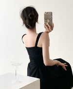 Load image into Gallery viewer, Square Neck Mermaid Satin Gown in Champagne
