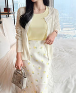Load image into Gallery viewer, Korean Floral H-Line Skirt [2 Colours]
