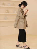 Load image into Gallery viewer, Oversized Hook Blazer in Khaki
