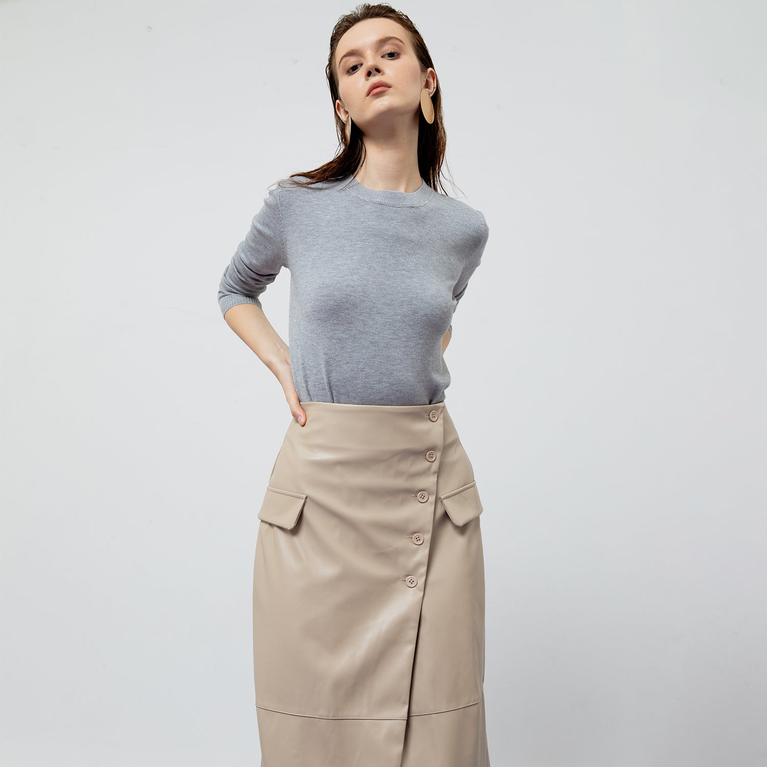 Beatrix Faux Leather Skirt in Creme