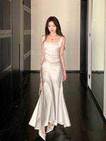 Load image into Gallery viewer, Square Neck Mermaid Satin Gown in Champagne
