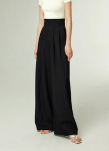 Wide Leg Pleat Fold Trousers in Black