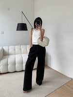 Load image into Gallery viewer, Light Knit Contrast Top in White
