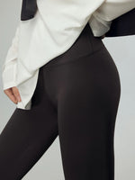 Load image into Gallery viewer, Classic Workout Leggings [2 Colours]
