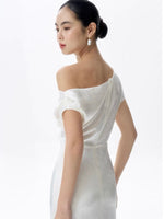 Load image into Gallery viewer, [Customizable] Printed Satin Toga Gown in White
