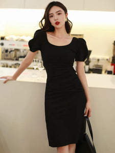 Puff Sleeve Stretch Shift Dress in Black