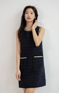 Tweed Pocket Edge Shift Dress in Black