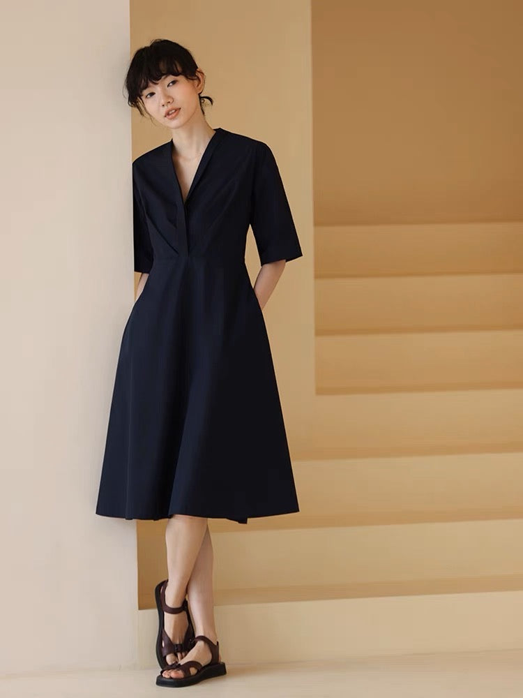 Tailored Flare Pocket Dress in Navy