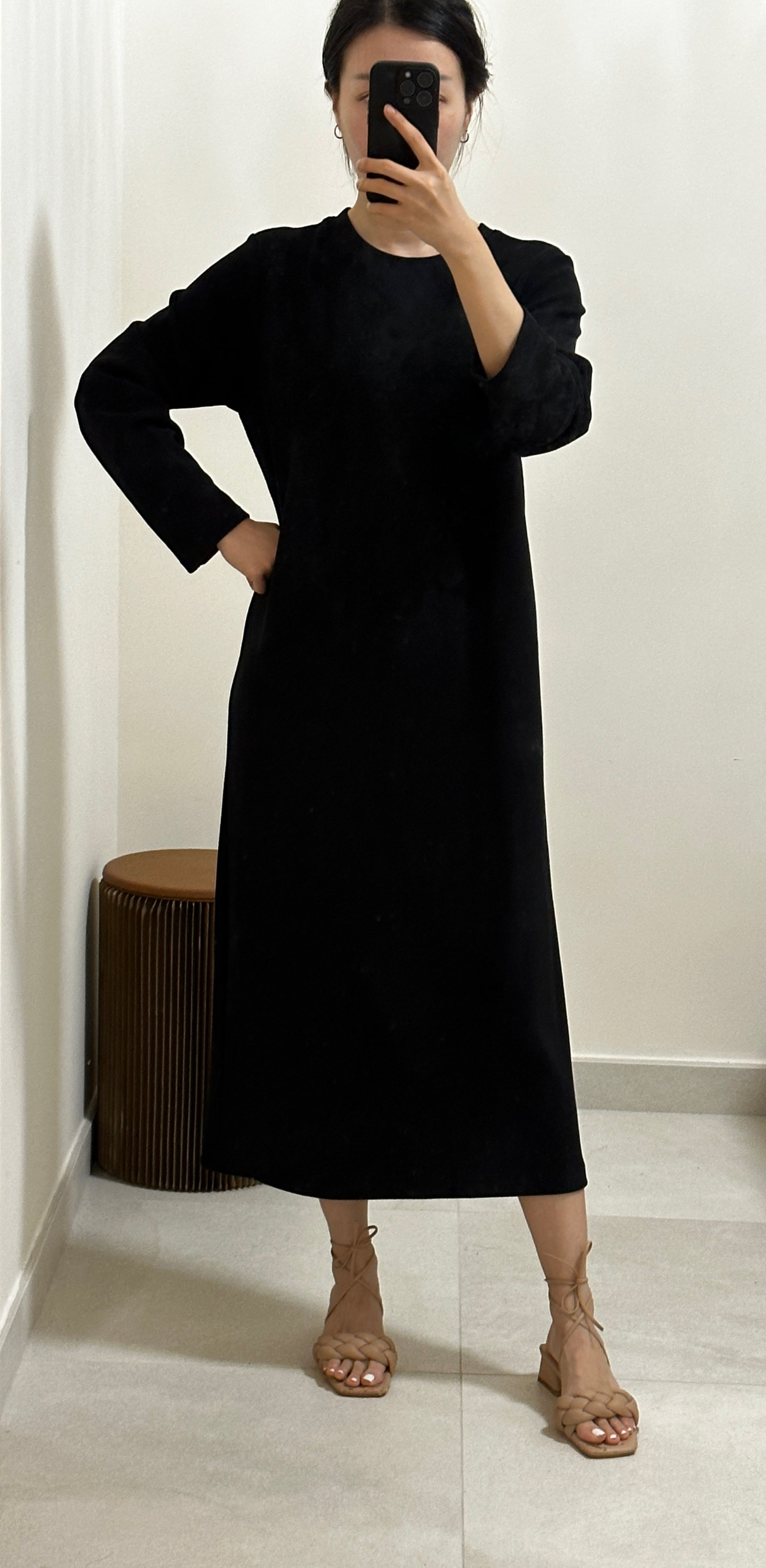 Korean Relaxed Maxi Long Sleeve Dress in Black