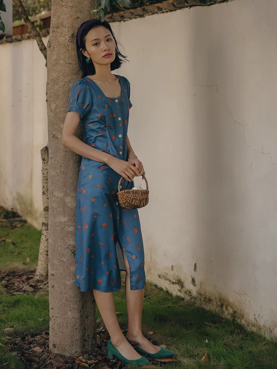 Vintage Floral Shift Dress in Blue