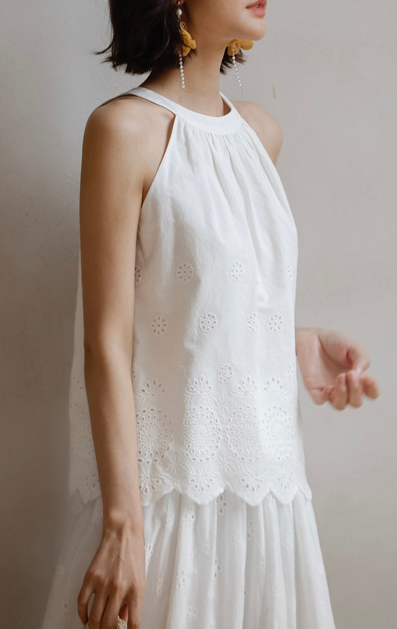 Eyelet Floral Top in White