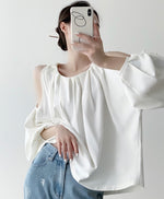 Load image into Gallery viewer, Shoulder Cutout Gather Blouse [2 Colours]
