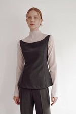 Load image into Gallery viewer, Korean Bilte Tailored Peplum Sleeveless Top [2 Colours]
