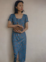 Load image into Gallery viewer, Vintage Floral Shift Dress in Blue
