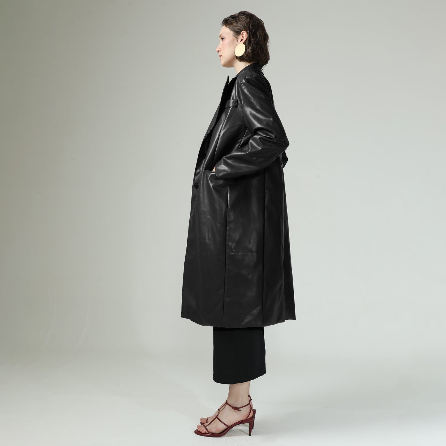 Classic Faux Leather Long Blazer in Black