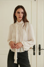 Load image into Gallery viewer, Korean Ade Blouse [2 Colours]
