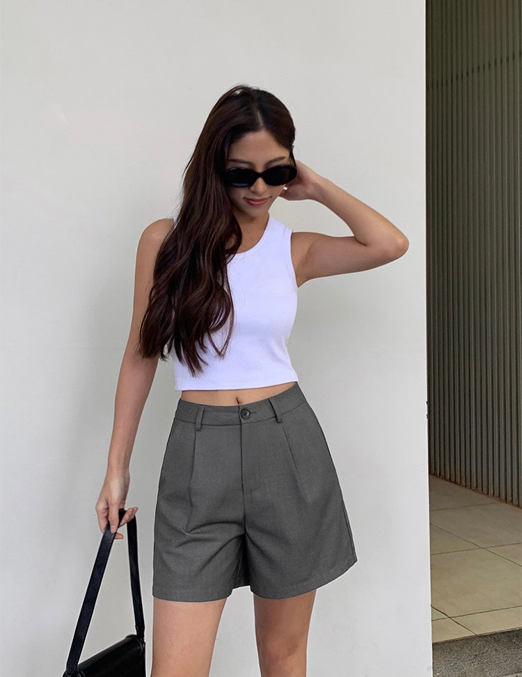 Classic Tailored Shorts in Grey