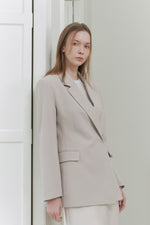 Load image into Gallery viewer, Korean Union Tailored Blazer [2 Colours]
