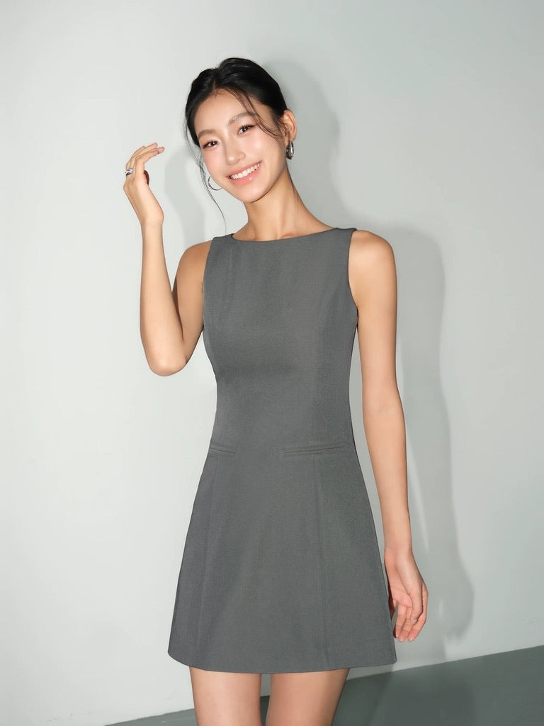 Tailored Sheath Dress [2 Colours]